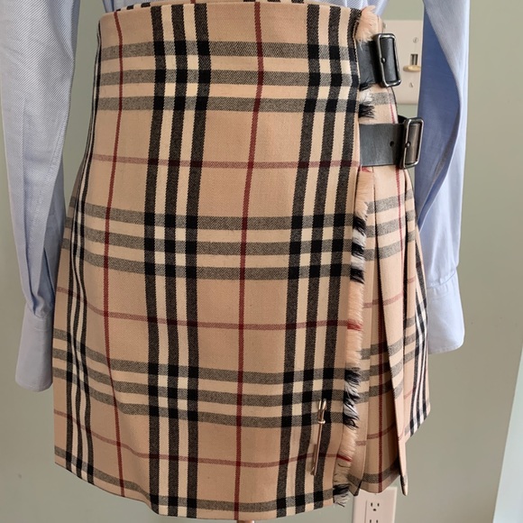Burberry Dresses & Skirts - Authentic BURBERRY pleated miniskirt/ kilt